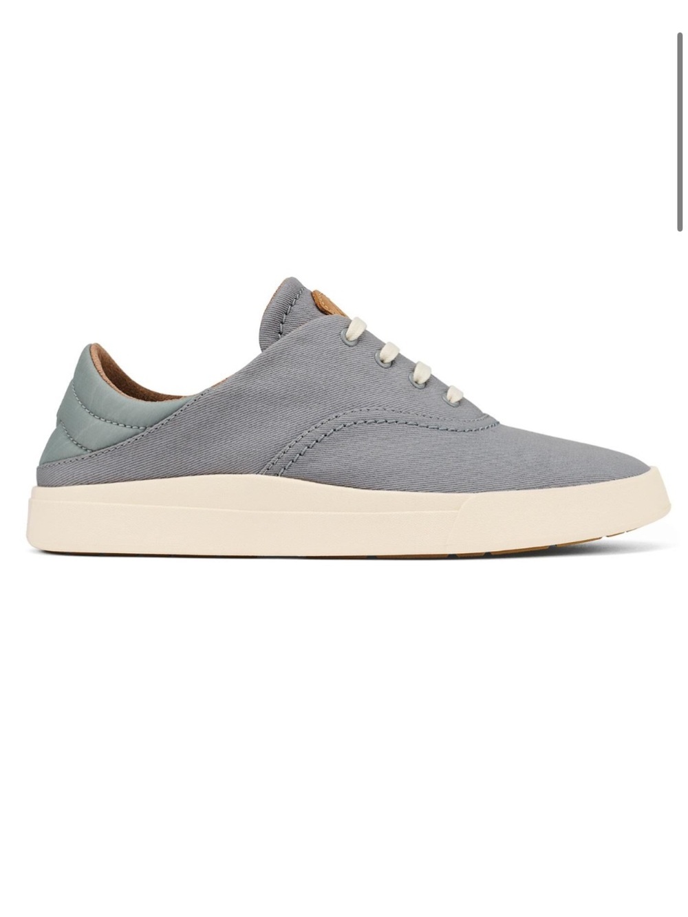Olukai Casual Low-Top Canvas Sneakers in Light Gray